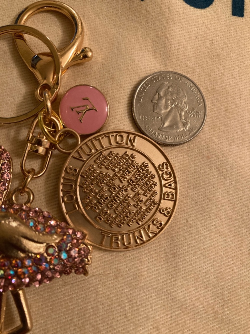 Louis Vuitton Upcycled Flamingo 🦩 Charm/Zipper Pull Purse Charm/Keychain NWOT - Picture 4 of 11